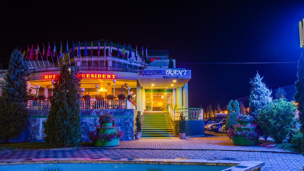 Hotel President Arad Ngoại thất bức ảnh